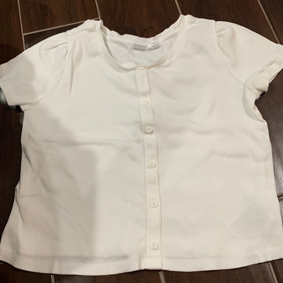 GAP Tops - Gap kids size XL (12) white crop top